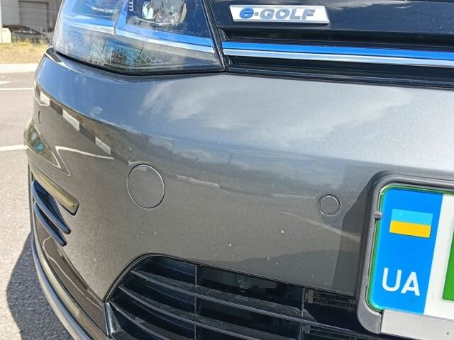 Сірий Фольксваген e-Golf, об'ємом двигуна 0 л та пробігом 109 тис. км за 14000 $, фото 1 на Automoto.ua