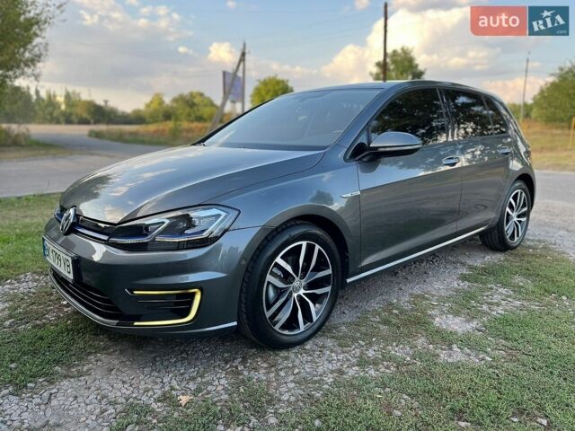 Сірий Фольксваген e-Golf, об'ємом двигуна 0 л та пробігом 114 тис. км за 15300 $, фото 1 на Automoto.ua