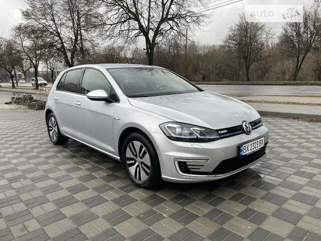 Сірий Фольксваген e-Golf, об'ємом двигуна 0 л та пробігом 116 тис. км за 12999 $, фото 1 на Automoto.ua