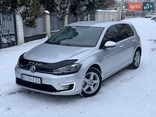 Серый Фольксваген e-Golf, объемом двигателя 0 л и пробегом 58 тыс. км за 12999 $, фото 1 на Automoto.ua