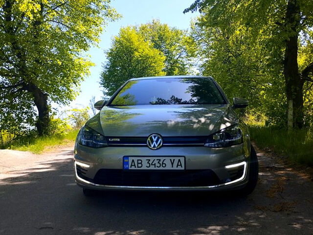 Сірий Фольксваген e-Golf, об'ємом двигуна 0 л та пробігом 0 тис. км за 15200 $, фото 1 на Automoto.ua
