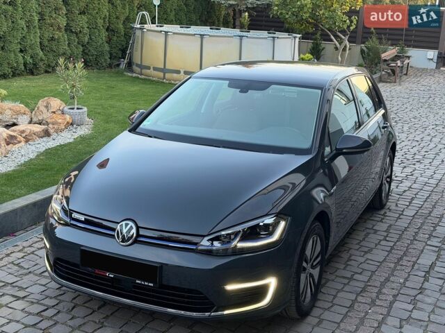 Сірий Фольксваген e-Golf, об'ємом двигуна 0 л та пробігом 49 тис. км за 15999 $, фото 1 на Automoto.ua