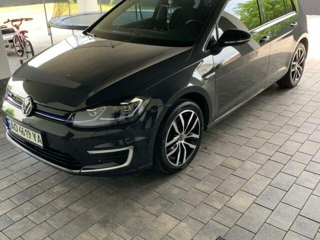 Сірий Фольксваген e-Golf, об'ємом двигуна 0 л та пробігом 53 тис. км за 17000 $, фото 1 на Automoto.ua