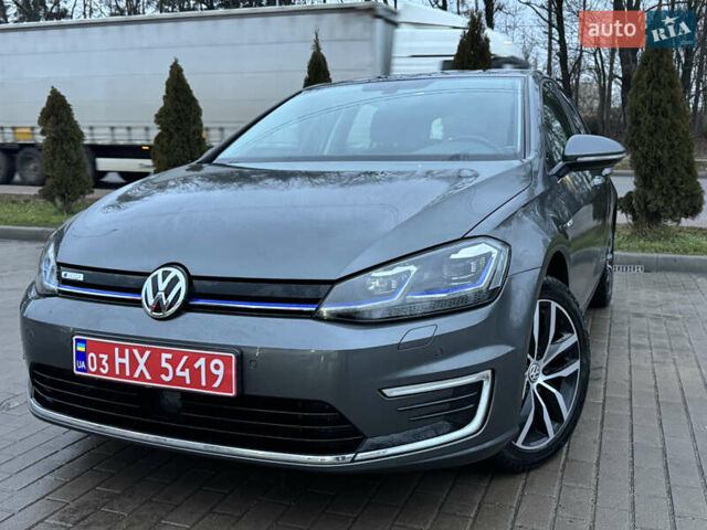 Серый Фольксваген e-Golf, объемом двигателя 0 л и пробегом 109 тыс. км за 12600 $, фото 1 на Automoto.ua