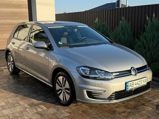 Сірий Фольксваген e-Golf, об'ємом двигуна 0 л та пробігом 54 тис. км за 15500 $, фото 1 на Automoto.ua