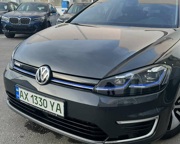 Сірий Фольксваген e-Golf, об'ємом двигуна 0 л та пробігом 27 тис. км за 17200 $, фото 1 на Automoto.ua