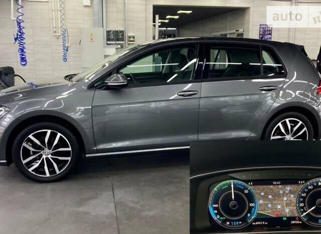 Сірий Фольксваген e-Golf, об'ємом двигуна 0 л та пробігом 29 тис. км за 19888 $, фото 1 на Automoto.ua