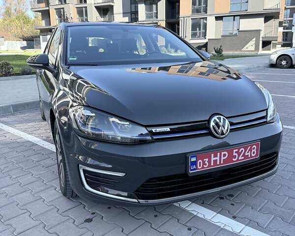 Сірий Фольксваген e-Golf, об'ємом двигуна 0 л та пробігом 124 тис. км за 12900 $, фото 1 на Automoto.ua
