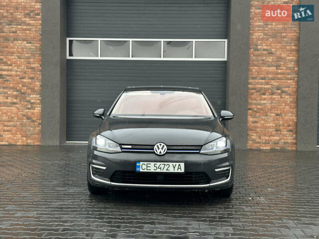 Серый Фольксваген e-Golf, объемом двигателя 0 л и пробегом 115 тыс. км за 14200 $, фото 1 на Automoto.ua