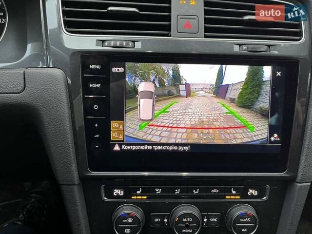 Серый Фольксваген e-Golf, объемом двигателя 0 л и пробегом 70 тыс. км за 13700 $, фото 1 на Automoto.ua