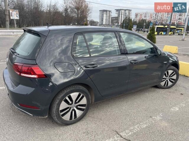 Серый Фольксваген e-Golf, объемом двигателя 0 л и пробегом 77 тыс. км за 14900 $, фото 1 на Automoto.ua