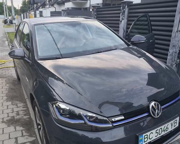 Сірий Фольксваген e-Golf, об'ємом двигуна 0 л та пробігом 55 тис. км за 15500 $, фото 1 на Automoto.ua