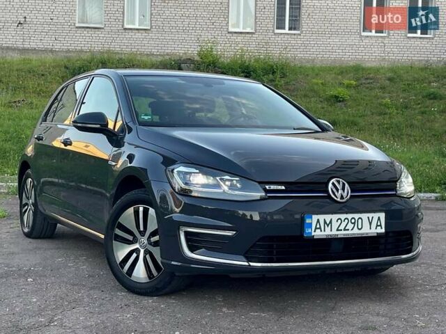 Серый Фольксваген e-Golf, объемом двигателя 0 л и пробегом 62 тыс. км за 14300 $, фото 1 на Automoto.ua