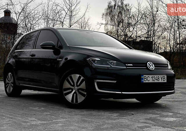 Сірий Фольксваген e-Golf, об'ємом двигуна 0 л та пробігом 64 тис. км за 13500 $, фото 1 на Automoto.ua