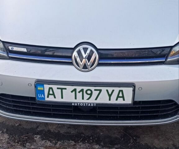 Сірий Фольксваген e-Golf, об'ємом двигуна 0 л та пробігом 60 тис. км за 14000 $, фото 1 на Automoto.ua
