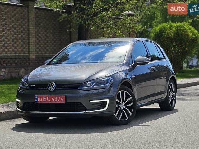 Сірий Фольксваген e-Golf, об'ємом двигуна 0 л та пробігом 41 тис. км за 15800 $, фото 1 на Automoto.ua