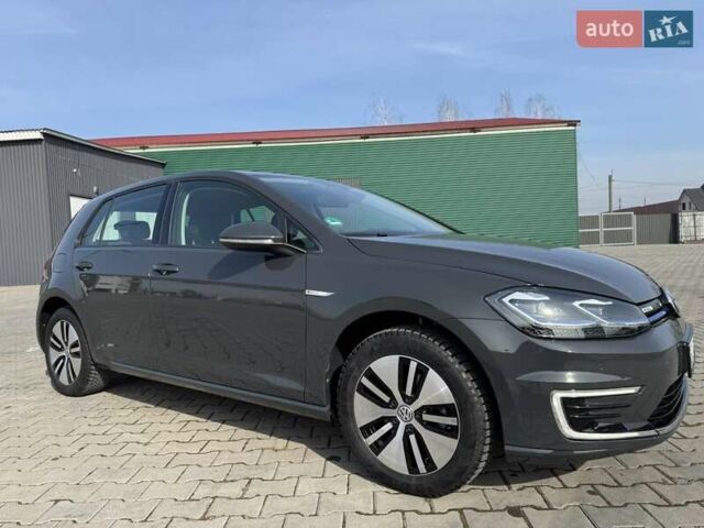 Сірий Фольксваген e-Golf, об'ємом двигуна 0 л та пробігом 26 тис. км за 16706 $, фото 1 на Automoto.ua