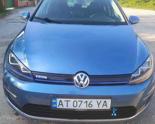 Синий Фольксваген e-Golf, объемом двигателя 0 л и пробегом 132 тыс. км за 8800 $, фото 1 на Automoto.ua