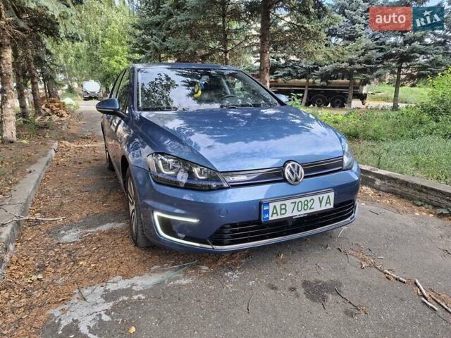 Синий Фольксваген e-Golf, объемом двигателя 0 л и пробегом 113 тыс. км за 8200 $, фото 1 на Automoto.ua