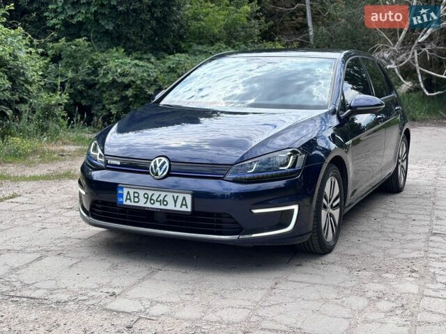 Синий Фольксваген e-Golf, объемом двигателя 0 л и пробегом 135 тыс. км за 8850 $, фото 1 на Automoto.ua