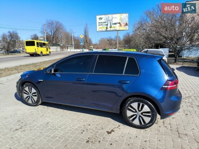 Синій Фольксваген e-Golf, об'ємом двигуна 0 л та пробігом 106 тис. км за 10700 $, фото 1 на Automoto.ua