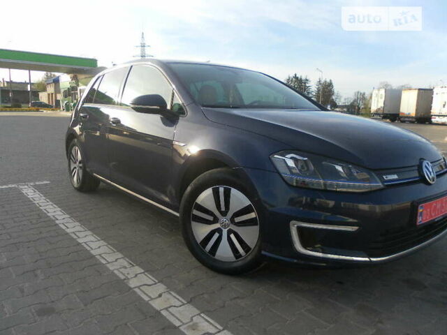 Синий Фольксваген e-Golf, объемом двигателя 0 л и пробегом 88 тыс. км за 9950 $, фото 1 на Automoto.ua