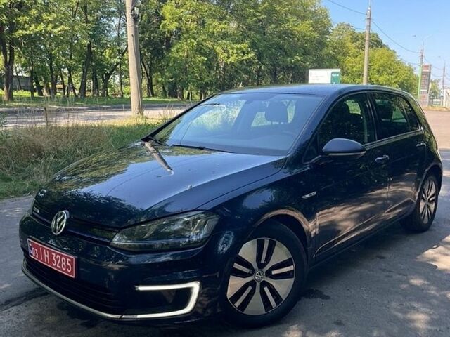 Синій Фольксваген e-Golf, об'ємом двигуна 0 л та пробігом 97 тис. км за 7650 $, фото 1 на Automoto.ua