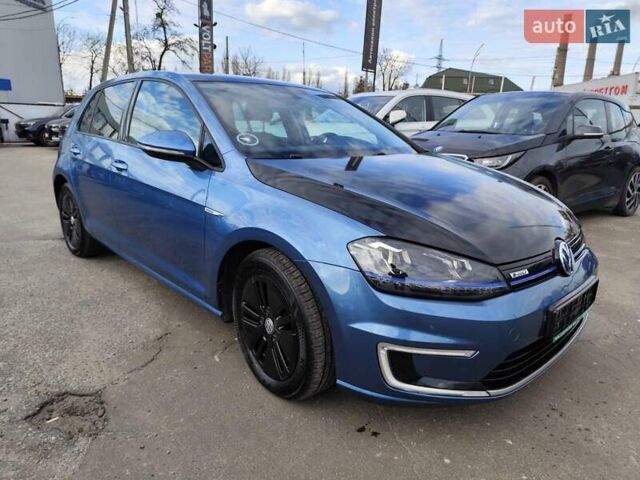 Синий Фольксваген e-Golf, объемом двигателя 0 л и пробегом 131 тыс. км за 9555 $, фото 1 на Automoto.ua