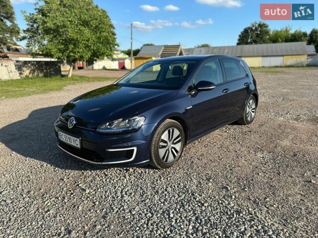 Синий Фольксваген e-Golf, объемом двигателя 0 л и пробегом 127 тыс. км за 8900 $, фото 1 на Automoto.ua