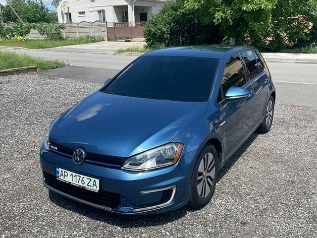 Синий Фольксваген e-Golf, объемом двигателя 0 л и пробегом 143 тыс. км за 7500 $, фото 1 на Automoto.ua