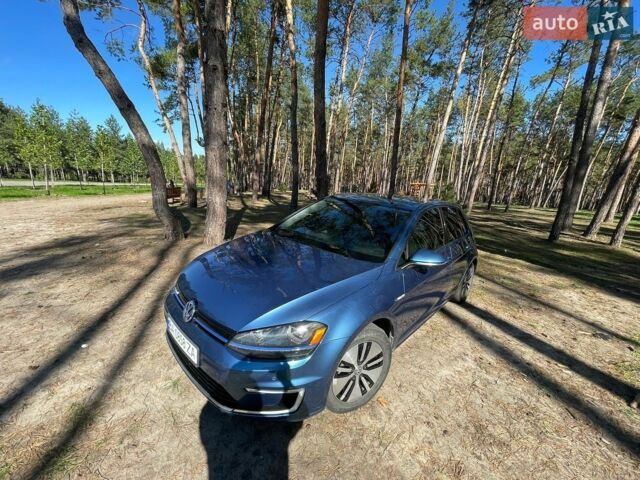 Синий Фольксваген e-Golf, объемом двигателя 0 л и пробегом 175 тыс. км за 8700 $, фото 1 на Automoto.ua