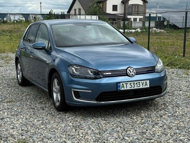 Синий Фольксваген e-Golf, объемом двигателя 0 л и пробегом 157 тыс. км за 8400 $, фото 1 на Automoto.ua