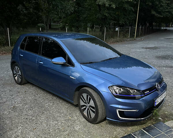 Синий Фольксваген e-Golf, объемом двигателя 0 л и пробегом 106 тыс. км за 9700 $, фото 1 на Automoto.ua