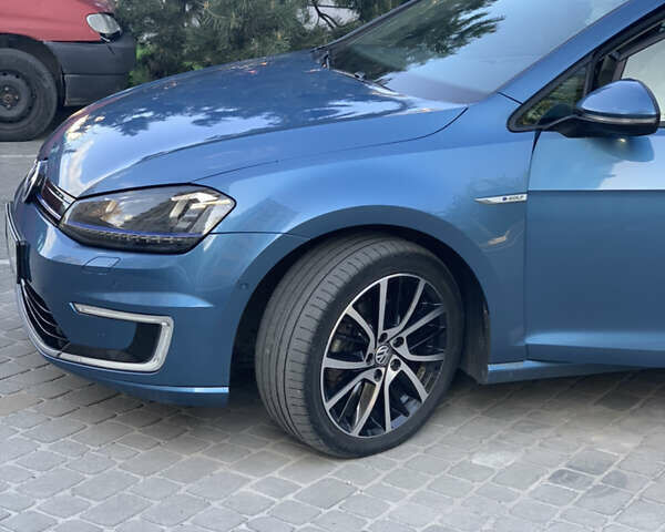 Синій Фольксваген e-Golf, об'ємом двигуна 0 л та пробігом 98 тис. км за 11100 $, фото 1 на Automoto.ua