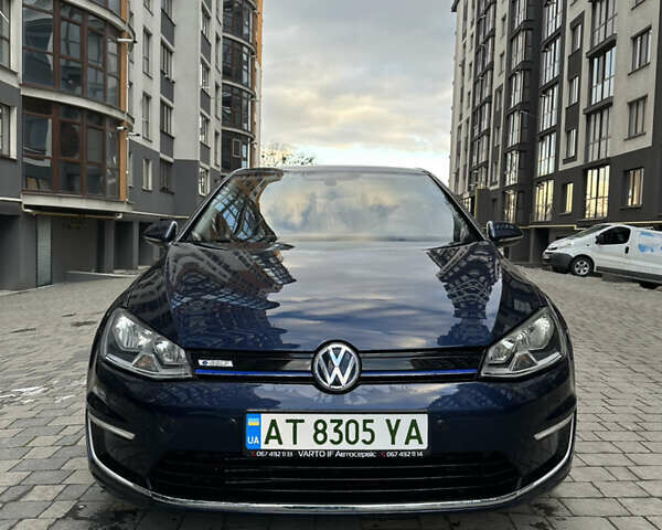 Синий Фольксваген e-Golf, объемом двигателя 0 л и пробегом 111 тыс. км за 8200 $, фото 1 на Automoto.ua