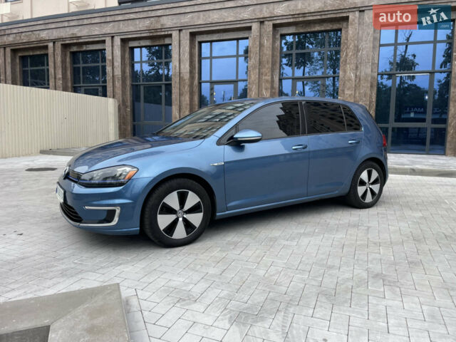 Синій Фольксваген e-Golf, об'ємом двигуна 0 л та пробігом 93 тис. км за 8990 $, фото 1 на Automoto.ua