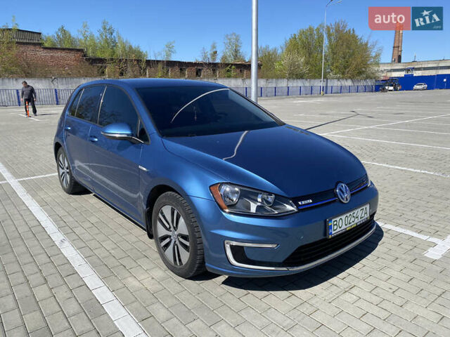 Синий Фольксваген e-Golf, объемом двигателя 0 л и пробегом 55 тыс. км за 14100 $, фото 1 на Automoto.ua