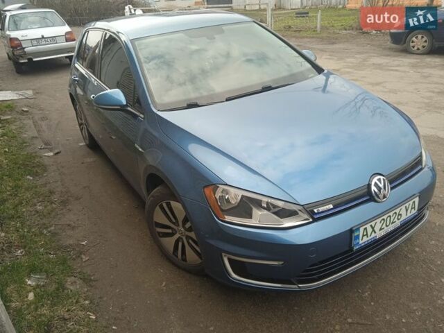 Синий Фольксваген e-Golf, объемом двигателя 0 л и пробегом 110 тыс. км за 9200 $, фото 1 на Automoto.ua