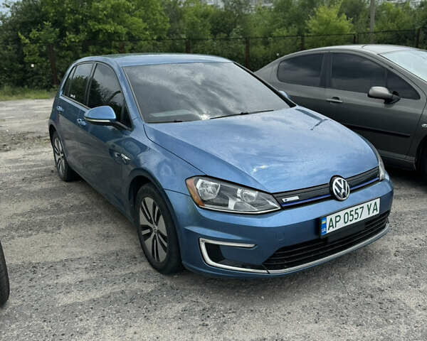 Синий Фольксваген e-Golf, объемом двигателя 0 л и пробегом 61 тыс. км за 9999 $, фото 1 на Automoto.ua