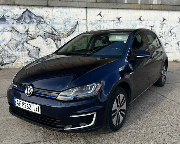 Синий Фольксваген e-Golf, объемом двигателя 0 л и пробегом 100 тыс. км за 8800 $, фото 1 на Automoto.ua