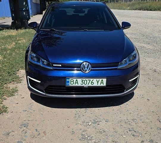 Синій Фольксваген e-Golf, об'ємом двигуна 0 л та пробігом 165 тис. км за 13300 $, фото 1 на Automoto.ua