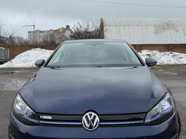 Синий Фольксваген e-Golf, объемом двигателя 0 л и пробегом 103 тыс. км за 12700 $, фото 1 на Automoto.ua