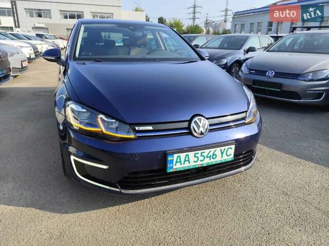 Синий Фольксваген e-Golf, объемом двигателя 0 л и пробегом 104 тыс. км за 14599 $, фото 1 на Automoto.ua