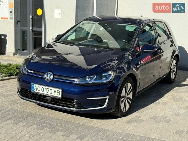 Синий Фольксваген e-Golf, объемом двигателя 0 л и пробегом 116 тыс. км за 13900 $, фото 1 на Automoto.ua