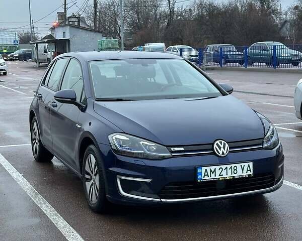 Синий Фольксваген e-Golf, объемом двигателя 0 л и пробегом 163 тыс. км за 15700 $, фото 1 на Automoto.ua