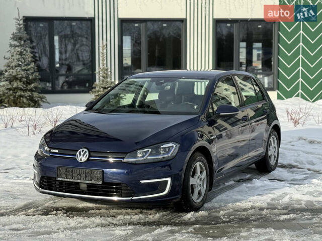 Синий Фольксваген e-Golf, объемом двигателя 0 л и пробегом 168 тыс. км за 11800 $, фото 1 на Automoto.ua
