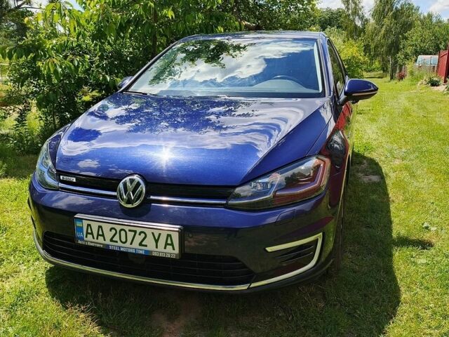 Синий Фольксваген e-Golf, объемом двигателя 0 л и пробегом 110 тыс. км за 15500 $, фото 1 на Automoto.ua