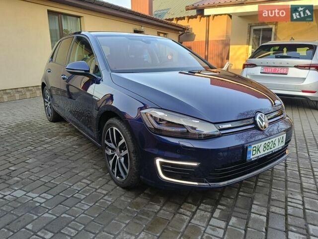 Синій Фольксваген e-Golf, об'ємом двигуна 0 л та пробігом 88 тис. км за 16200 $, фото 1 на Automoto.ua