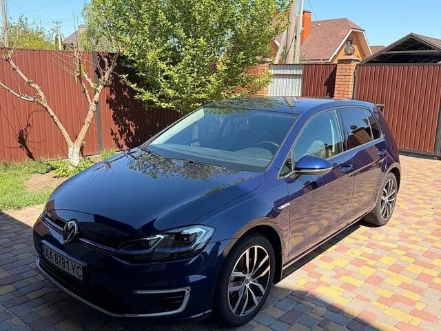 Синий Фольксваген e-Golf, объемом двигателя 0 л и пробегом 71 тыс. км за 15500 $, фото 1 на Automoto.ua