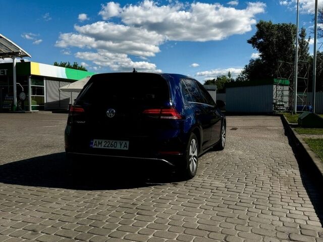 Синий Фольксваген e-Golf, объемом двигателя 0 л и пробегом 43 тыс. км за 15500 $, фото 1 на Automoto.ua